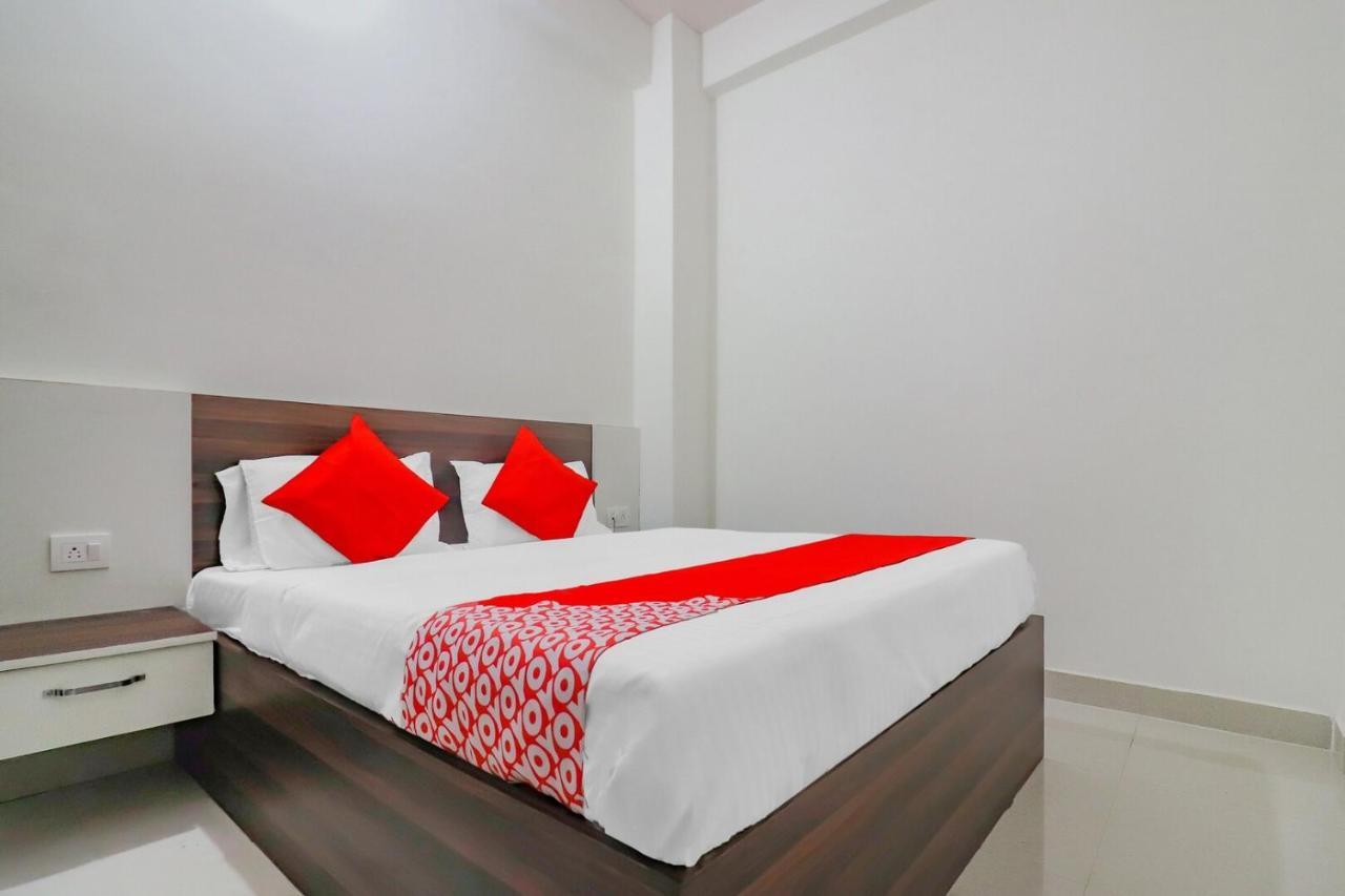 Rajlakshmi Guest House Mathura Exterior foto